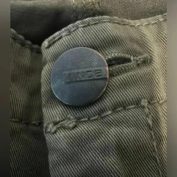 Vince. Cargo Pants Women’s Size 26 Olive Twill Military Style Skinny Mid Rise - Picture 2 of 9